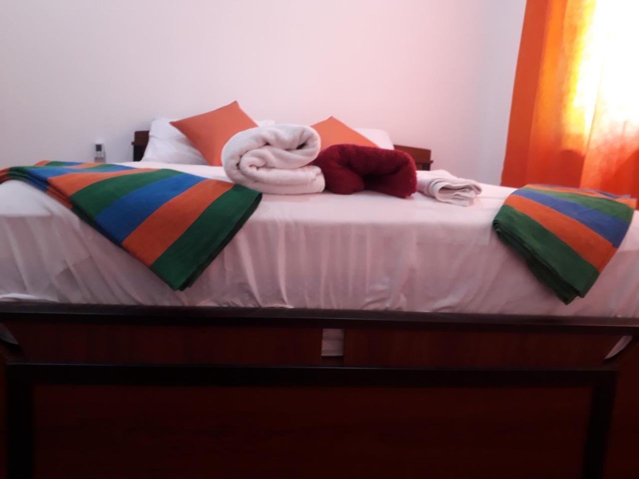 Brinthavanam Days Inn Джафна Екстериор снимка